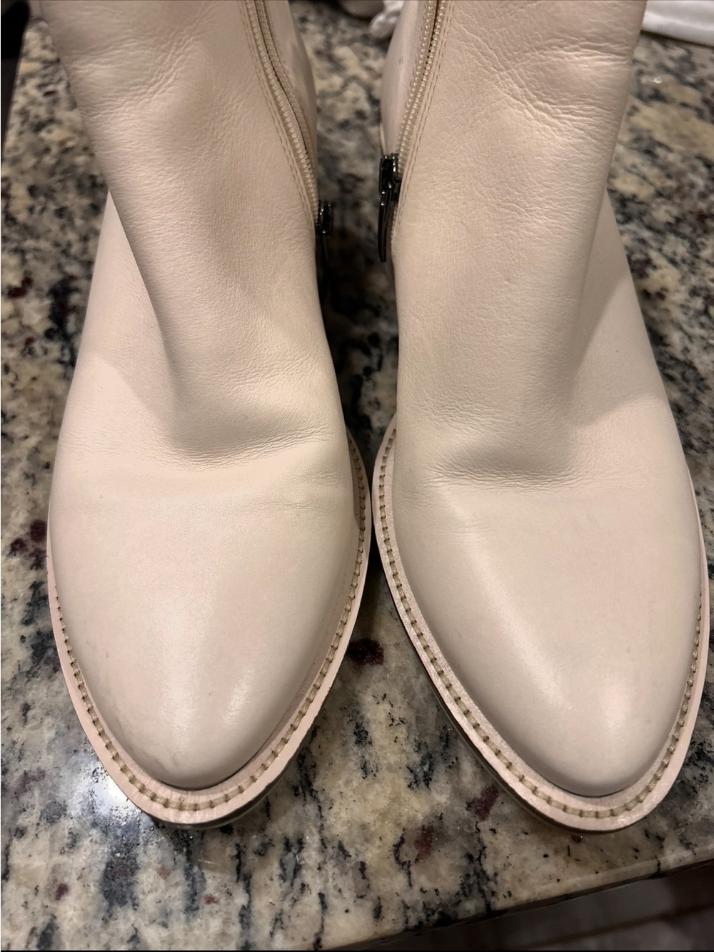 Ecco Cream Leather Ankle Boots with Side Zip
